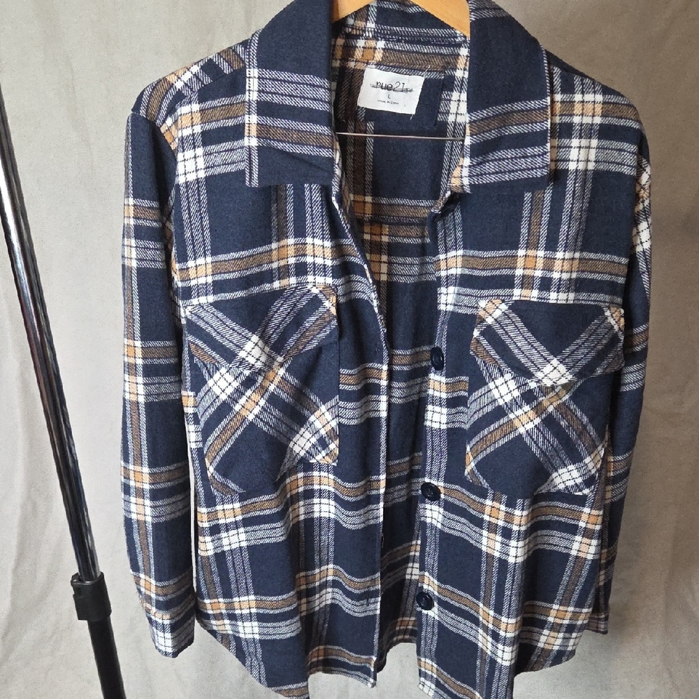 Simply Styled Navy and Brown Plaid Utility Jacket